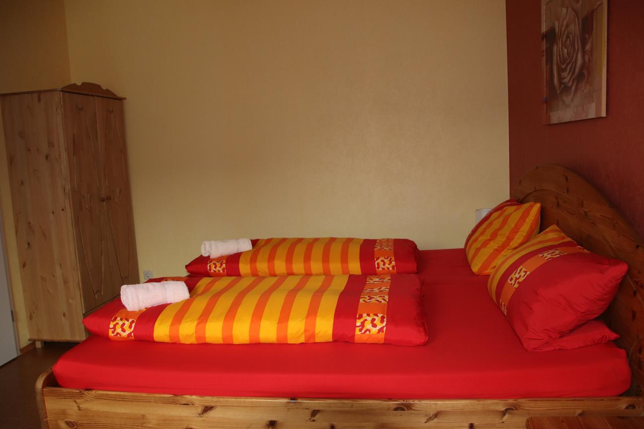 Pension Roehrig Hirzenach Экстерьер фото